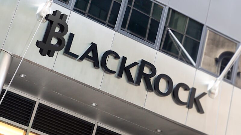 Τολμηρή κίνηση της BlackRock: Αγοράζοντας Bitcoin ETFs για το Παγκόσμιο Ταμείο